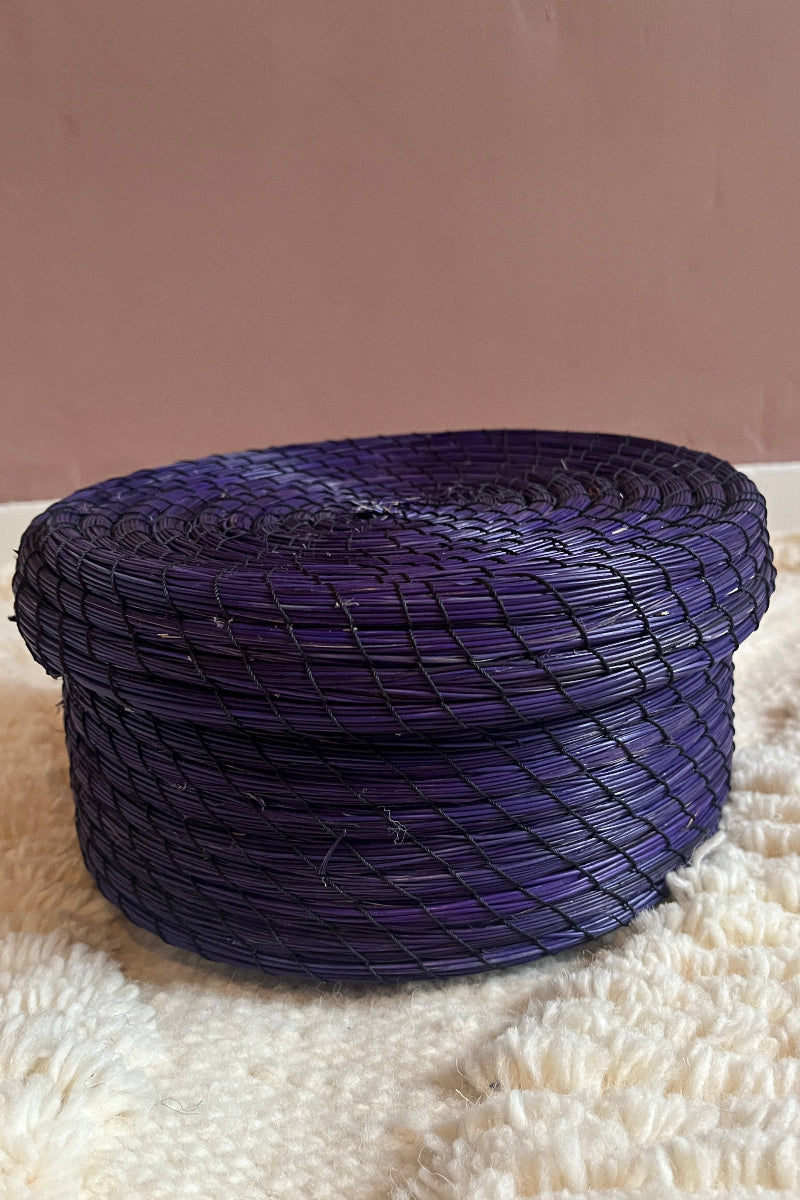 Handmade straw basket Karima in deep purple, full view.