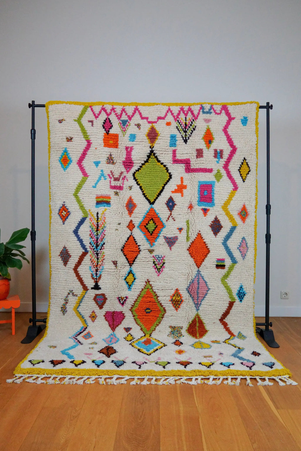 Khadija – Handmade Berber Wool Rug – Multicolour – 160 × 240 cm